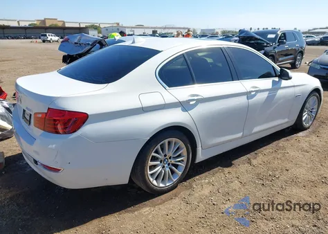 2016 BMW 528I из США, поврежденный, VIN WBA5A5C57GG353101